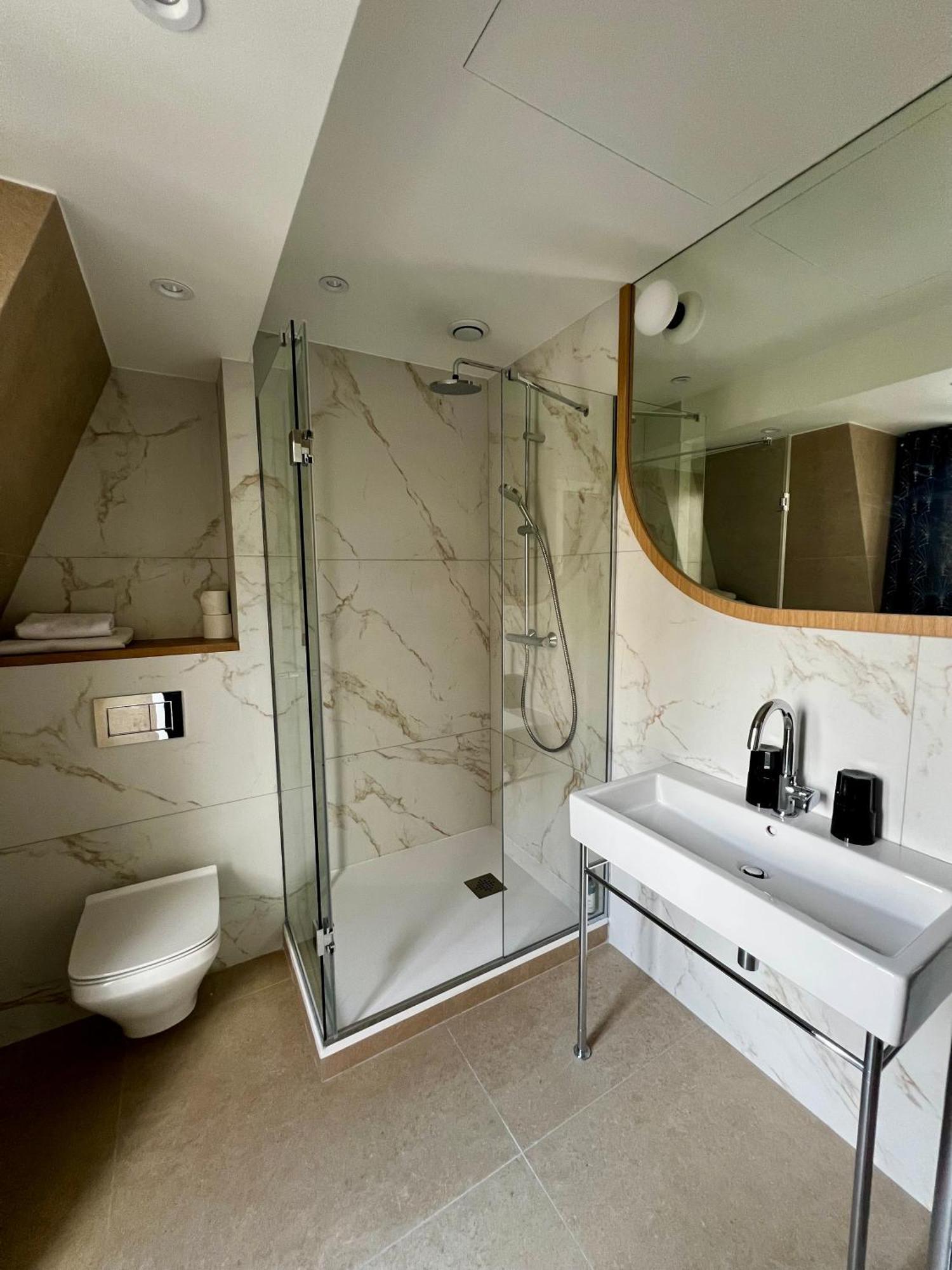 Amiral-fondary Hotel