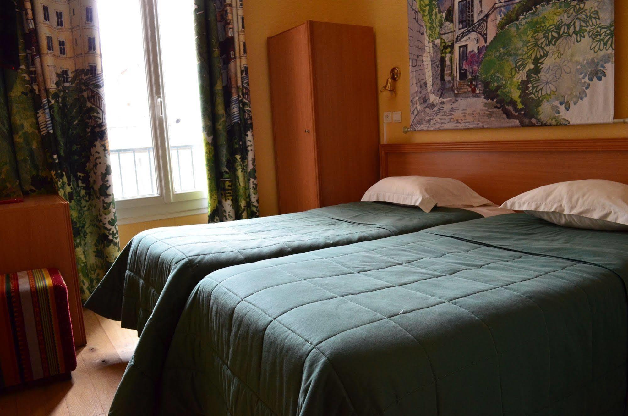 Amiral-fondary Hotel París